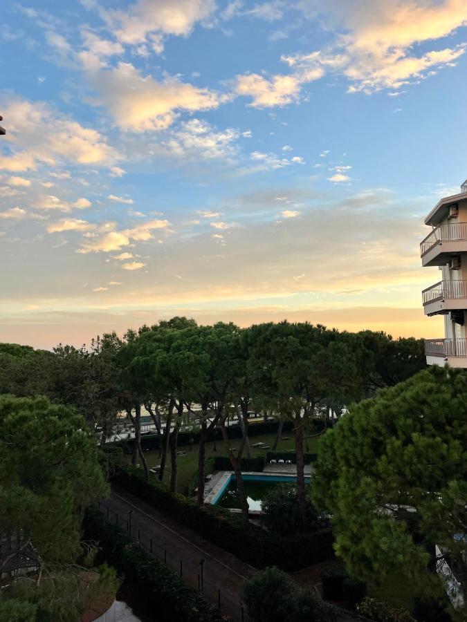 Residence Cristallo 4H ลินญาโน ซับเบียโดโร ภายนอก รูปภาพ